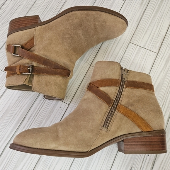 Lauren Ralph Lauren Mehira Suede and Leather Strap Ankle Boots in Sand Size 8 - Picture 6 of 10